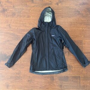 Patagonia Black Hooded Raincoat